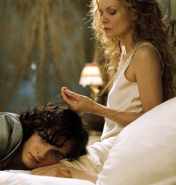 Meztelen fürdőszoba