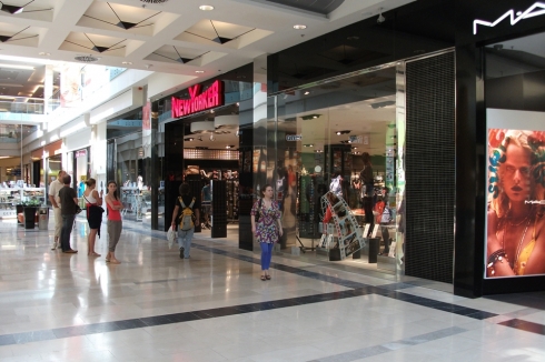 New Yorker üzlet nyílt a Pólus Centerben