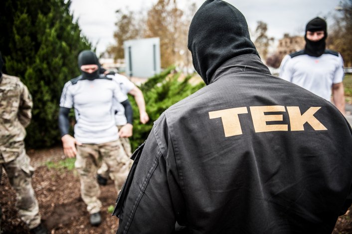 Ismét bekeményítettek a TEK kommandósai