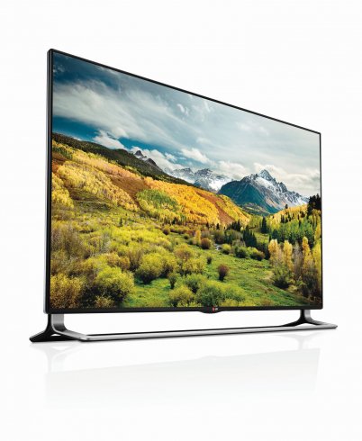 Ívelt és Ultra HD tv az LG-től