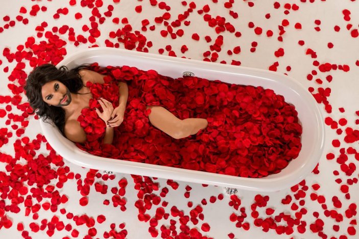 A szakállas nő felforgatta Európát