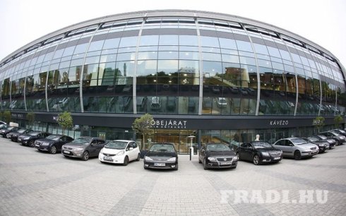 Egyre szebb a Fradi-stadion