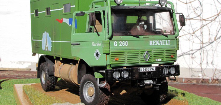 Expedíció egy Renault lakóautóval