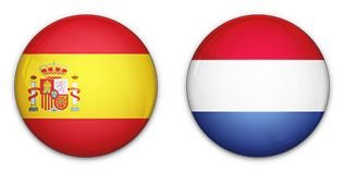 Hollandia kiütötte a címvédő Spanyolokat