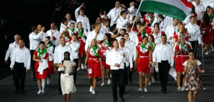 Ötkarikás magyar legek