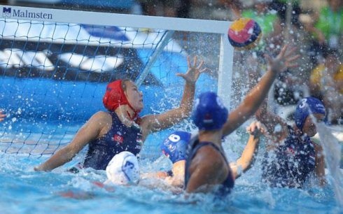 Vereséggel kezdtek a lányok a vízilabda Eb-n