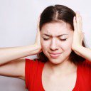 A fülben lévő mitesszerek gyulladást is okozhatnak - StyleKids, divat, életmód, stílus