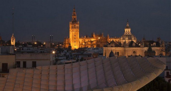 Sevilla belvárosa: zsenialitás, vagy tomboló ízléstelenség?