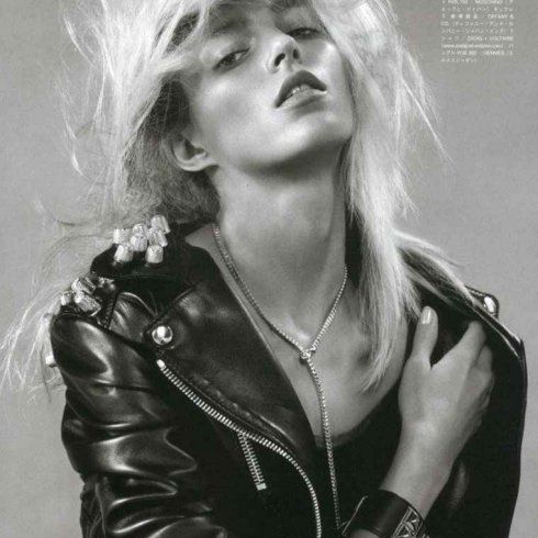 Punk&Funk Anja Rubikkal a Vogue-ban