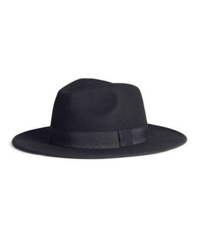 Tombol a kalapmánia!