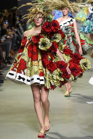 Imádjuk a vadvirágos rétet