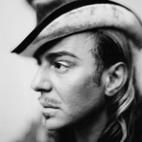 A Galliano divatház kirúgta Gallianót - Divat, divat, életmód, stílus