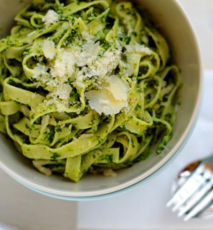 Spenótos mascarponés tagliatelle vacsorára