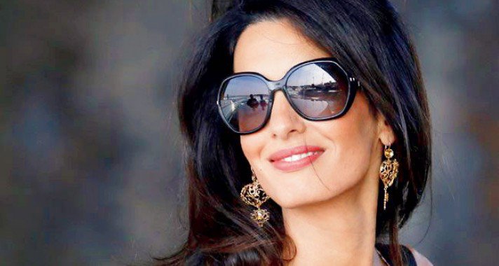 Amal Clooney, az új stílusikon