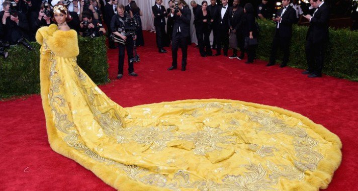 23 gönc, amit ne vegyél fel, ha meghívnak a Met gálára