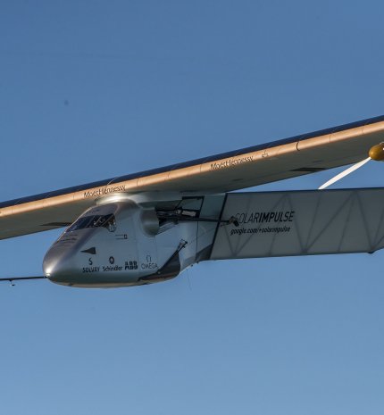 Napenergiával a világ körül – legnagyobb kihívása előtt a Solar Impulse 2