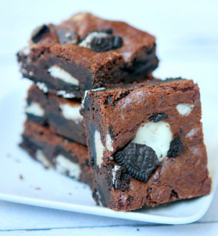 Üdv a Brownie mennyországban! Íme, az Oreos recept!
