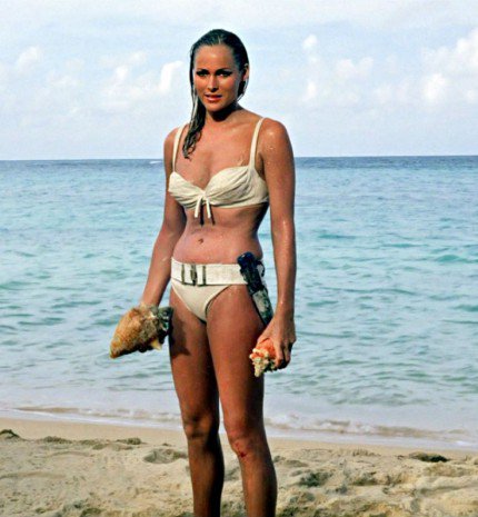 A leghíresebb Bond-lányok akkor és most