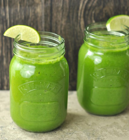 Előzd meg a savasodást klorofill koktéllal!