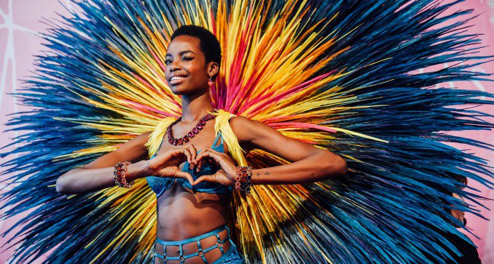 Victoria's Secret backstage 2015