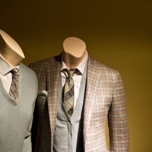 Öltönytrend a Dunhilltől: éltanuló divat