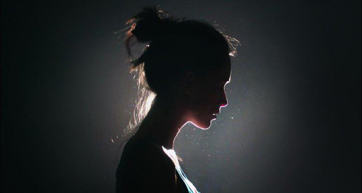 Lány  a sorozatból - A kezdetek