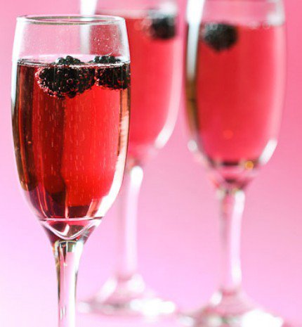 4 egyszerű peszgőkoktél, ami feldobja a szilvesztert