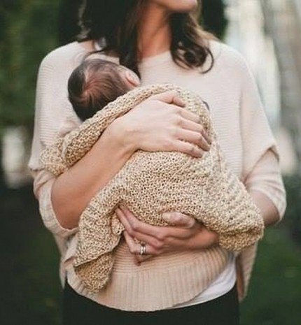 Meddig normális szoptatni?