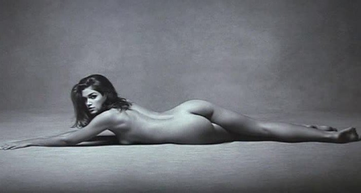 A szupermodell nyugdíjba vonul - 40 fotó Cindy Crawford pályafutásáról