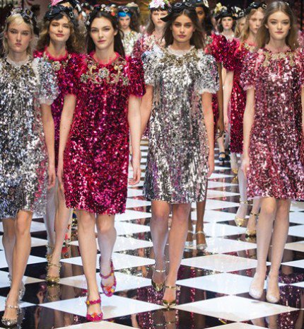 Milánói divathét: Max Mara, Prada, Moschino, satöbbi