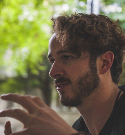 Dübörög a Mongooz And The Magnet