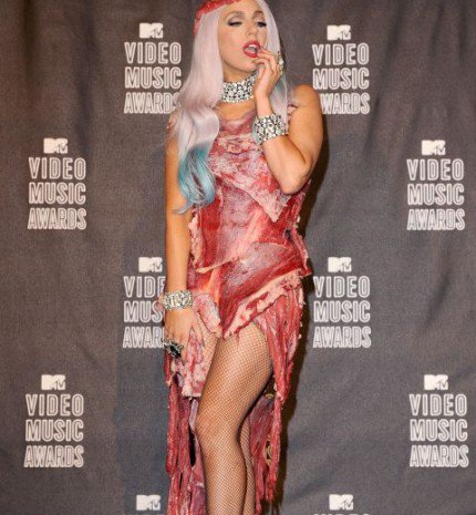 Az elmúlt száz év legbotrányosabb ruhái a filmvásznon és az életben