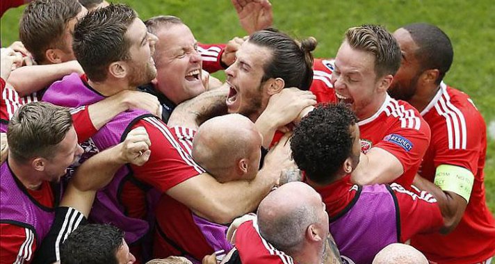 Wales győzelemmel kezdett