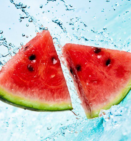 Ételek, amik segítenek megvédeni a leégéstől és a nap káros sugaraitól