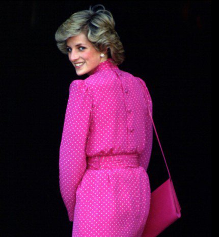 10 alkalom, amikor Diana hercegnő megszegte a királyi protokollt