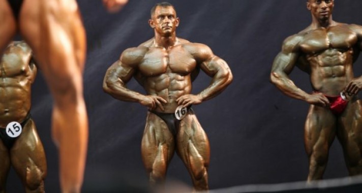 „Nincs királyi út. Huszonöt év testépítői tapasztalatot pontosan huszonöt év alatt lehet megszerezni.” – beszélgetés Tóth Zoltánnal többszörös testépítő világbajnokkal